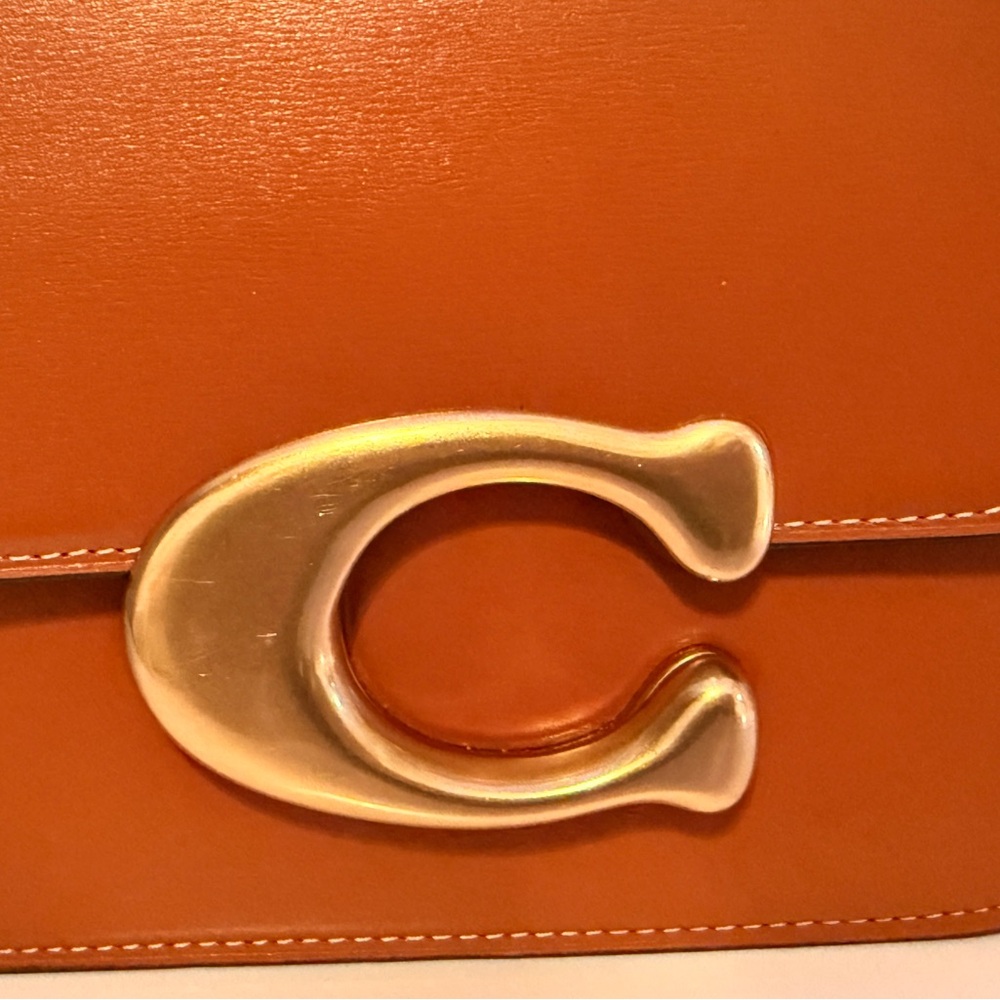 Coach Brown Leather Crossbody Bag with Gold Chain - Picture 7 of 7